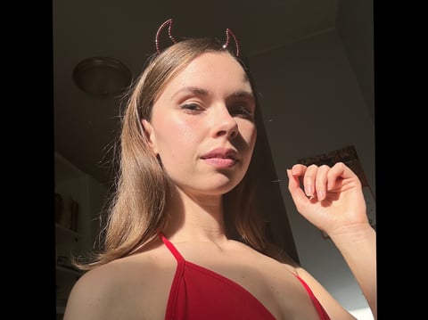 sleekcams.com aliablackfree profile on OnlyFans in lithuanian category