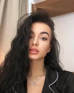 sleekcams.com amanda_your profile on OnlyFans in denmark category