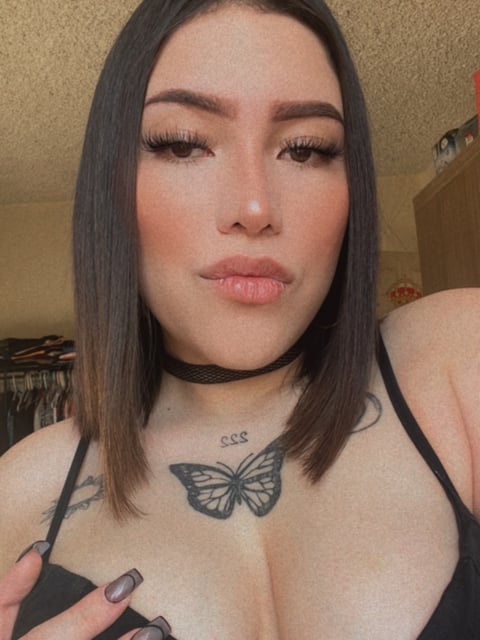 sleekcams.com annemile.f profile on OnlyFans in guatemala category