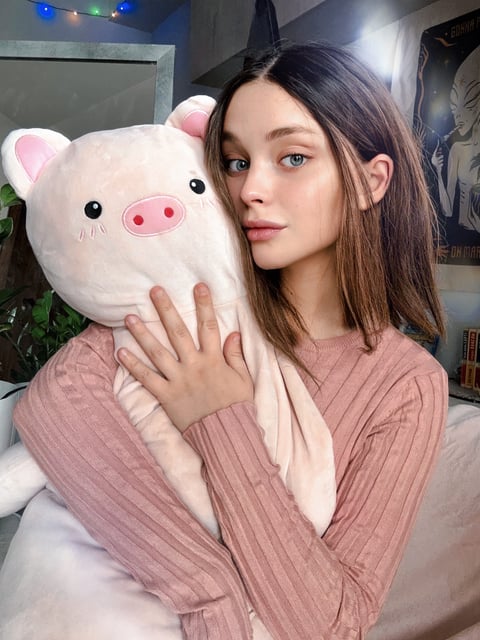 sleekcams.com asya_little profile on OnlyFans in slovenia category