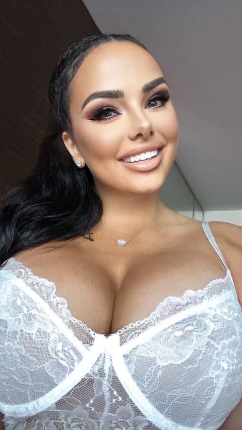 sleekcams.com bosnianbeautyy profile on OnlyFans in bosnia-and-herzegovina category