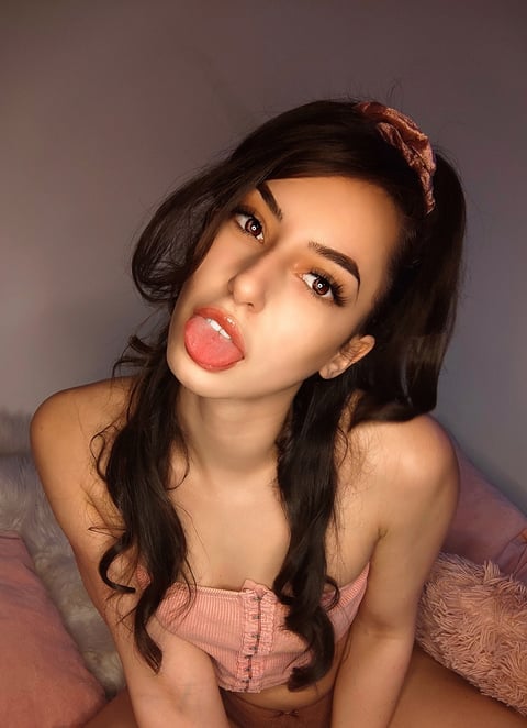 sleekcams.com cicivienna profile on OnlyFans in austria category