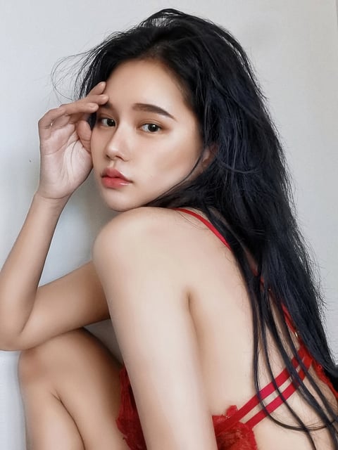 sleekcams.com elizabethlee9080 profile on OnlyFans in malaysia category