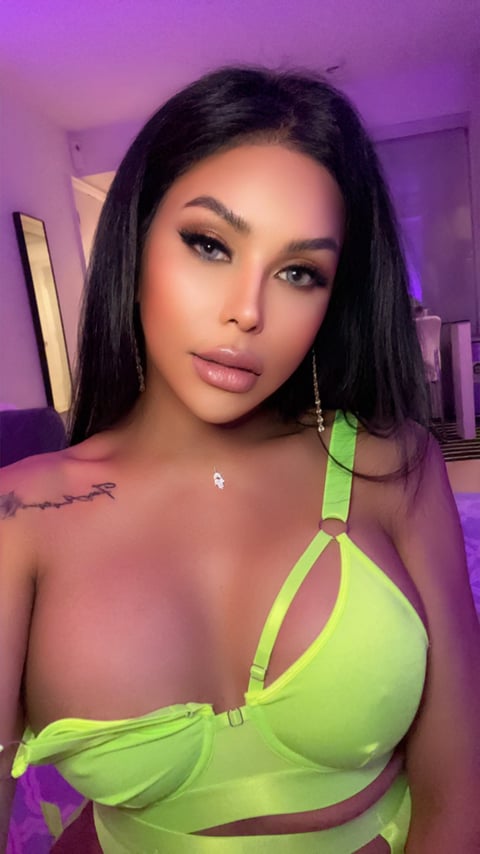 sleekcams.com exoticfoxyanastasia profile on OnlyFans in trans category