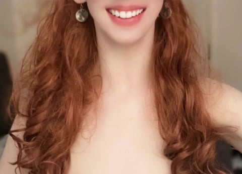sleekcams.com flatchested profile on OnlyFans in ireland category
