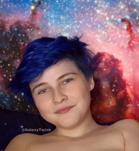 sleekcams.com galaxytwink profile on OnlyFans in femboy category