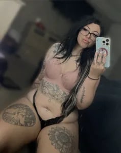 sleekcams.com gore_baby profile on OnlyFans in chubby-fat-curvy-bbw category