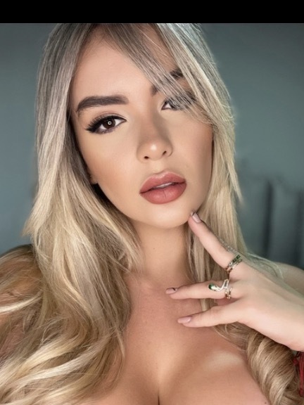 sleekcams.com iamtatianaalvarez profile on OnlyFans in colombia category