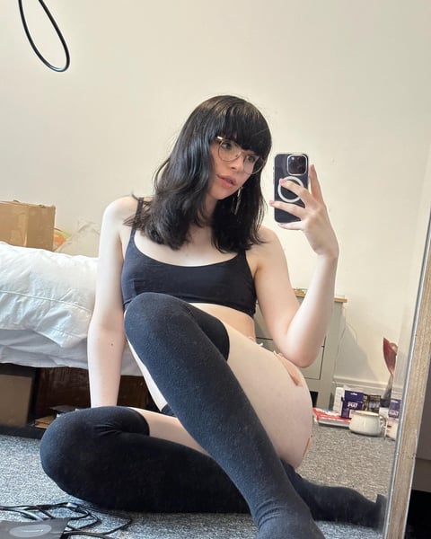 sleekcams.com ickyy profile on OnlyFans in trans category