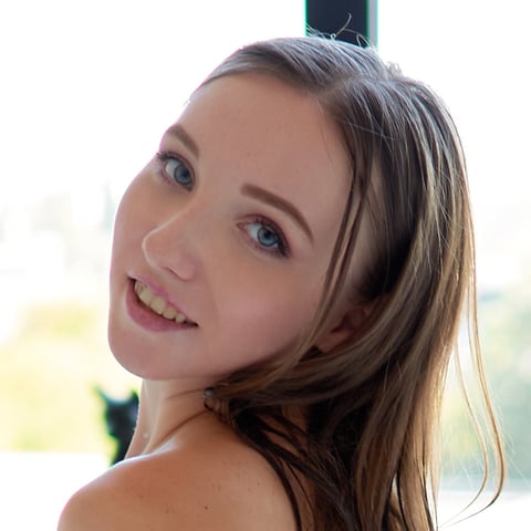 sleekcams.com iravoro profile on OnlyFans in ukraine category