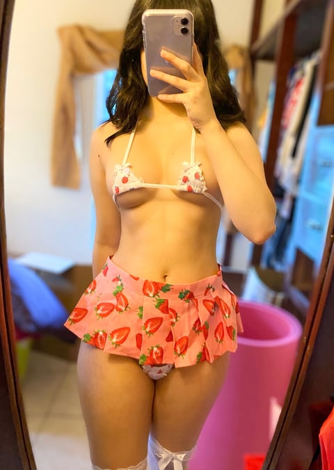 sleekcams.com jaderabbit18 profile on OnlyFans in teens category