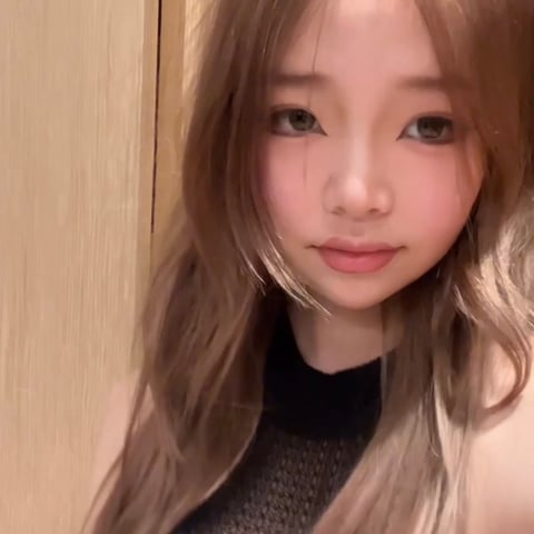 sleekcams.com jennieteen profile on OnlyFans in teens category