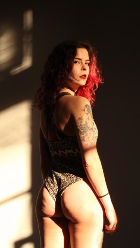 sleekcams.com katesass profile on OnlyFans in slovenia category