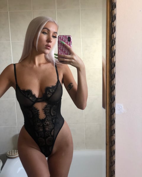 sleekcams.com kittyk7 profile on OnlyFans in lithuanian category