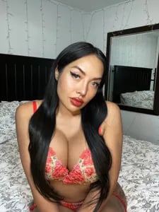 sleekcams.com ladyboyzoey profile on OnlyFans in trans category