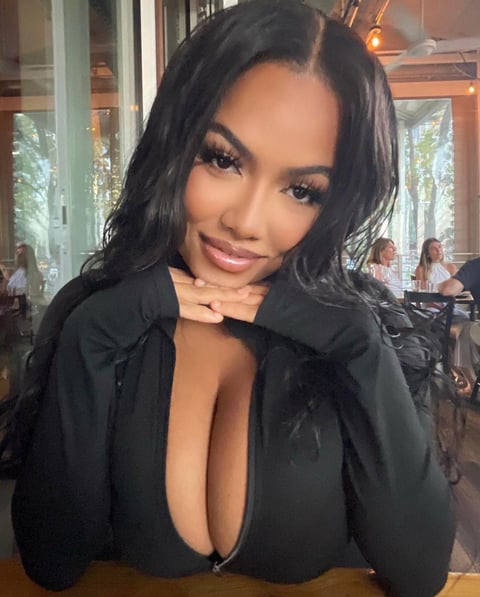 sleekcams.com lailathebrat2 profile on OnlyFans in morocco category