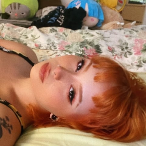sleekcams.com linneathecake profile on OnlyFans in twitch-streamers category