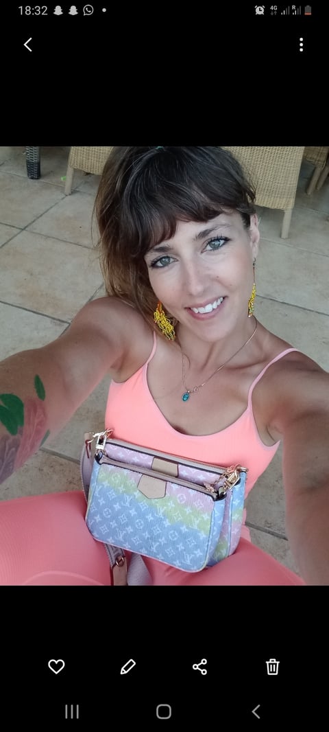sleekcams.com lisashliehotwife909 profile on OnlyFans in ireland category