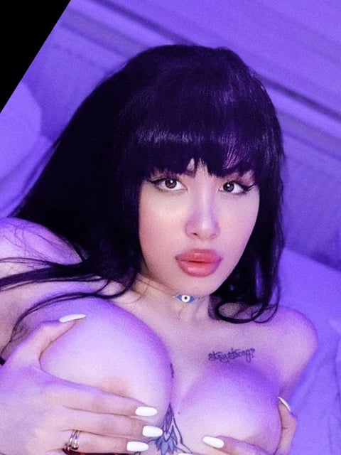 sleekcams.com miranouri5 profile on OnlyFans in arab category