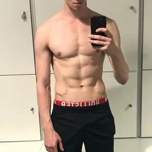 sleekcams.com monstertwink profile on OnlyFans in gay category