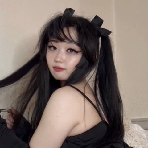 sleekcams.com moonlewdeva profile on OnlyFans in ahegao category