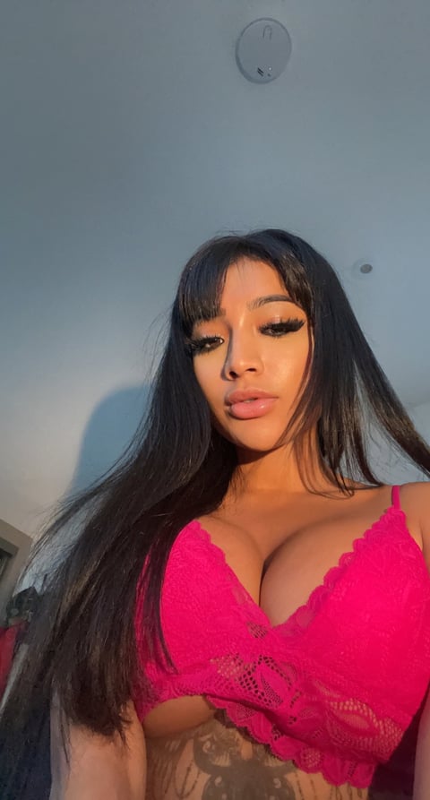 sleekcams.com pengaliprincess profile on OnlyFans in united-kingdom category