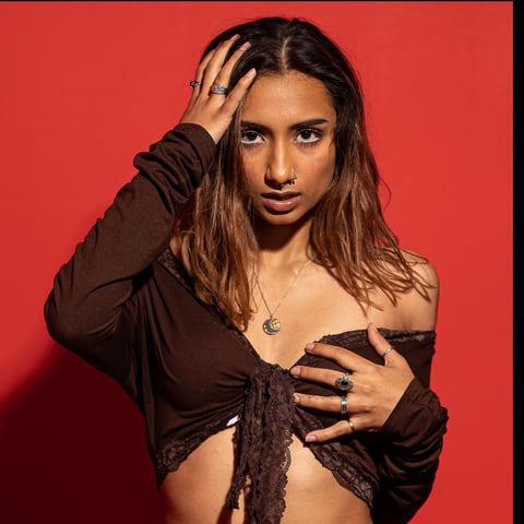 sleekcams.com shagisabadword profile on OnlyFans in ghana category