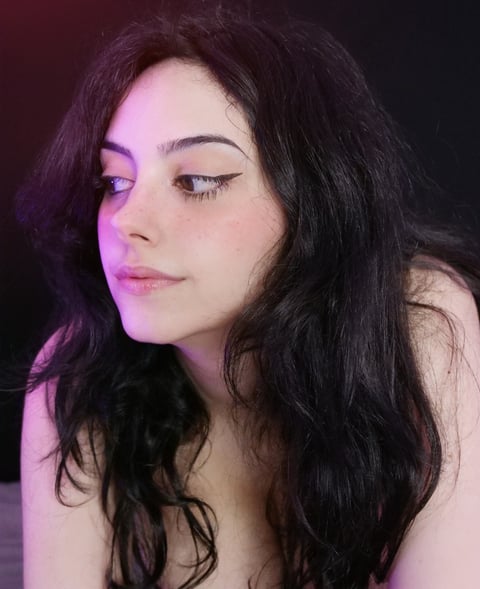 sleekcams.com shiftymine profile on OnlyFans in italy category