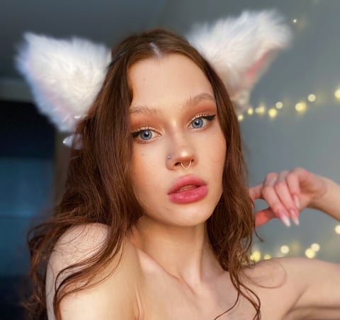 sleekcams.com simenssofiafree profile on OnlyFans in latvian category