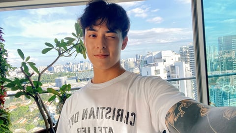 sleekcams.com tituslow22 profile on OnlyFans in singapore category