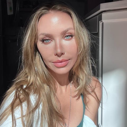 sleekcams.com xnicoleanistonx profile on OnlyFans in united-states category