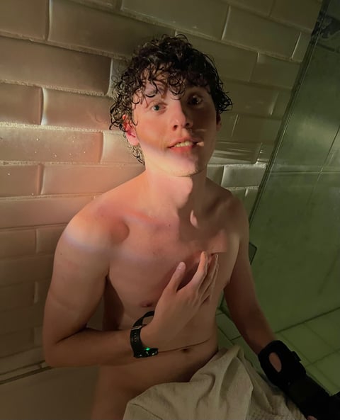 sleekcams.com yonicage profile on OnlyFans in tiktokers category